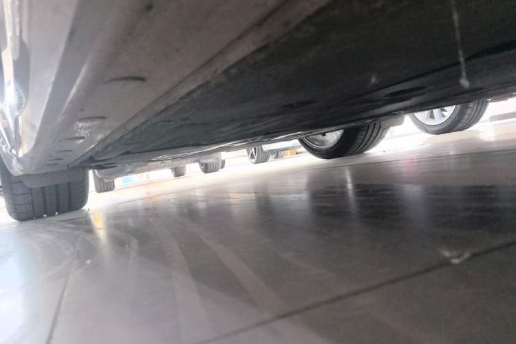 Used Porsche 718 2022 Cayman 2.0T Right Side Sill