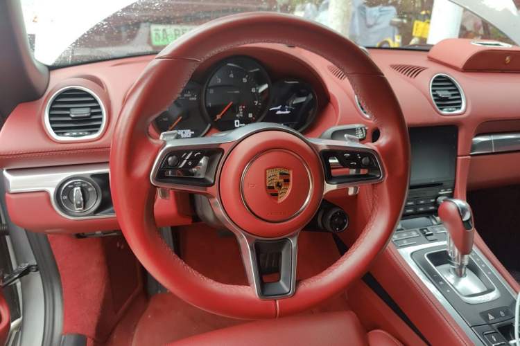 Used Porsche 718 2022 Boxster T 2.0T Steering Wheel