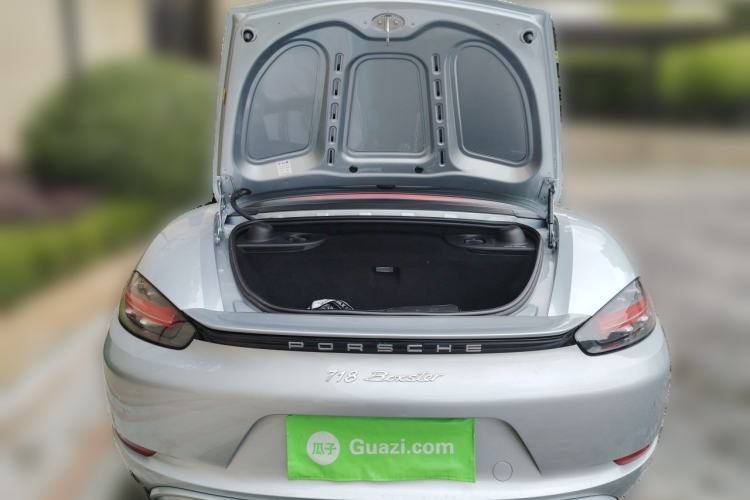 Used Porsche 718 2022 Boxster 2.0T Trunk