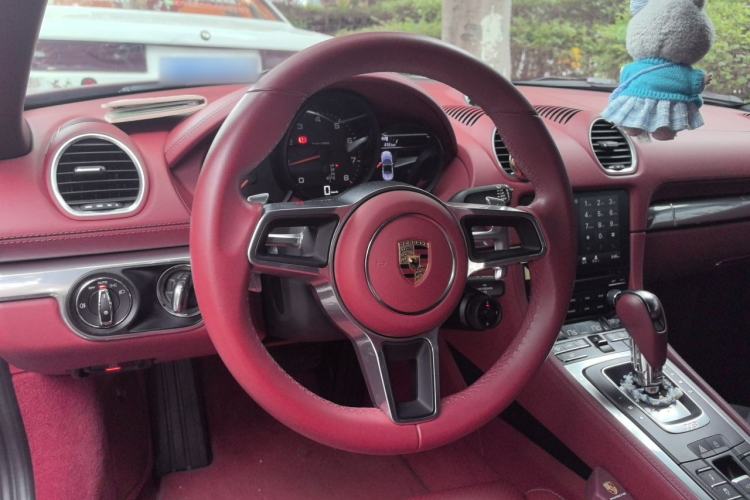Used Porsche 718 2022 Boxster 2.0T Steering Wheel