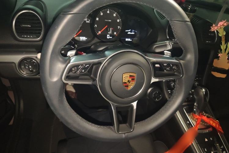 Used Porsche 718 2022 Boxster 2.0T Steering Wheel