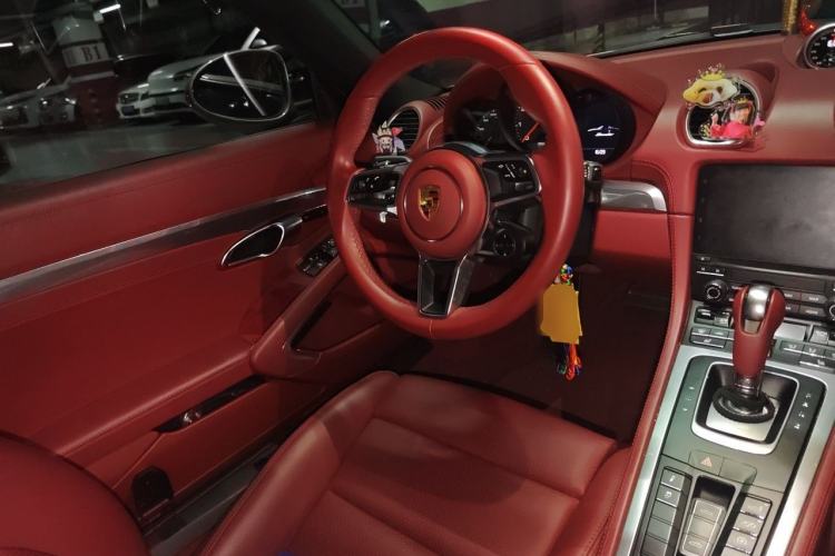 Used Porsche 718 2022 Boxster 2.0T Steering Wheel