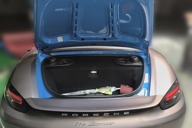 Used Porsche 718 2022 Boxster 2.0T Trunk