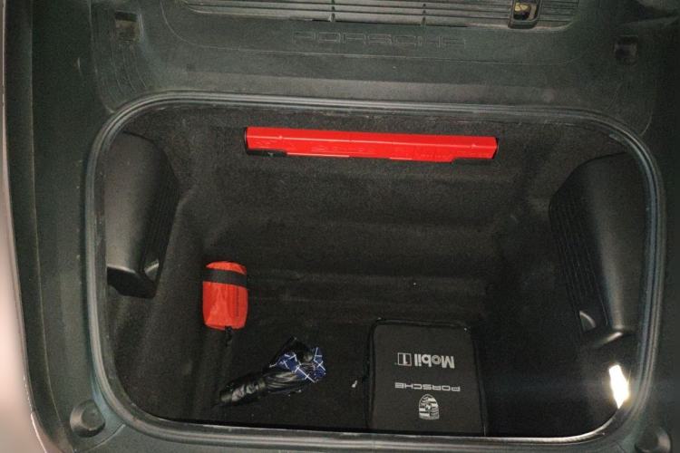 Used Porsche 718 2022 Boxster 2.0T Trunk