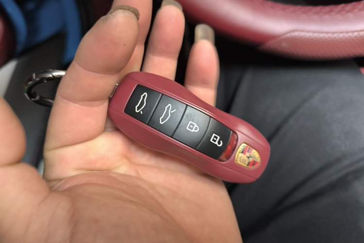 Used Porsche 718 2022 Boxster 2.0T Vehicle Key