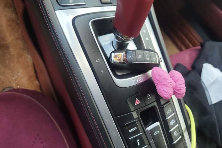 Used Porsche 718 2022 Boxster 2.0T Vehicle Key