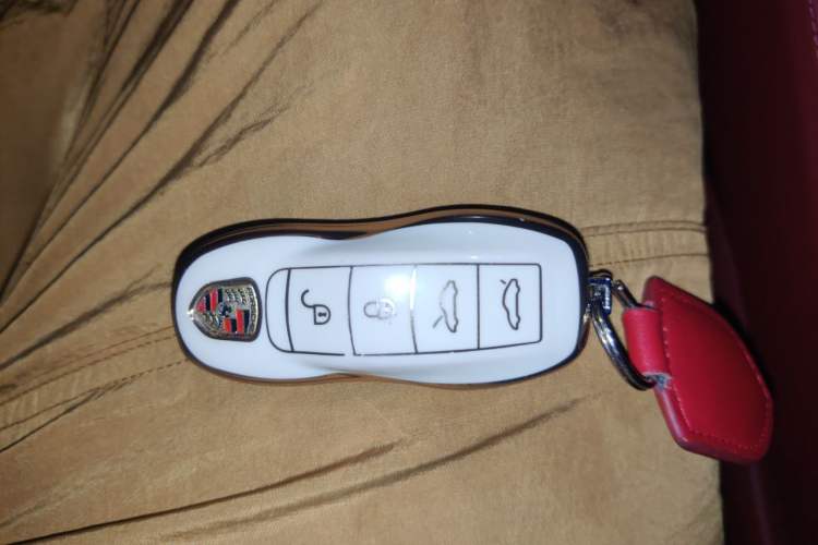 Used Porsche 718 2022 Boxster 2.0T Vehicle Key