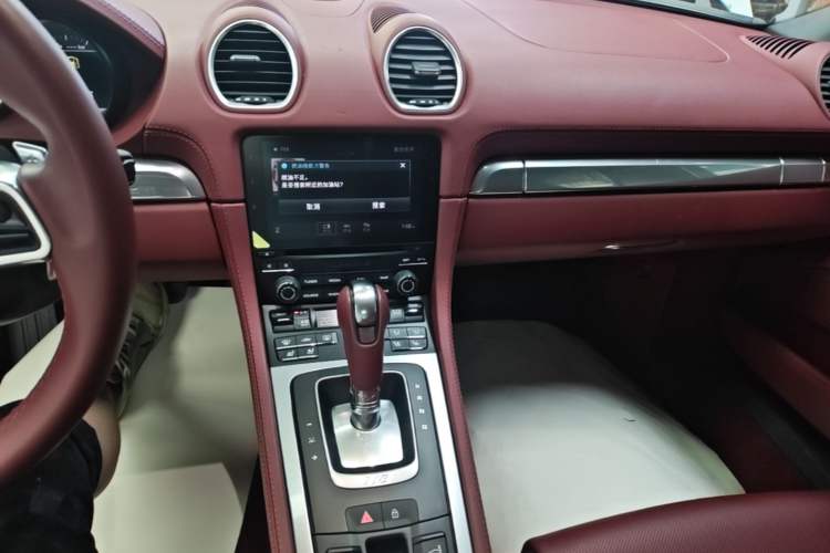 Used Porsche 718 2022 Boxster 2.0T Audio And AC Panel