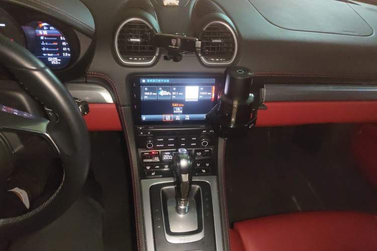 Used Porsche 718 2022 Cayman 2.0T Audio And AC Panel