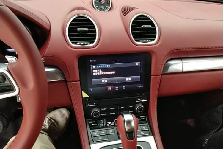 Used Porsche 718 2022 Boxster 2.0T Audio And AC Panel