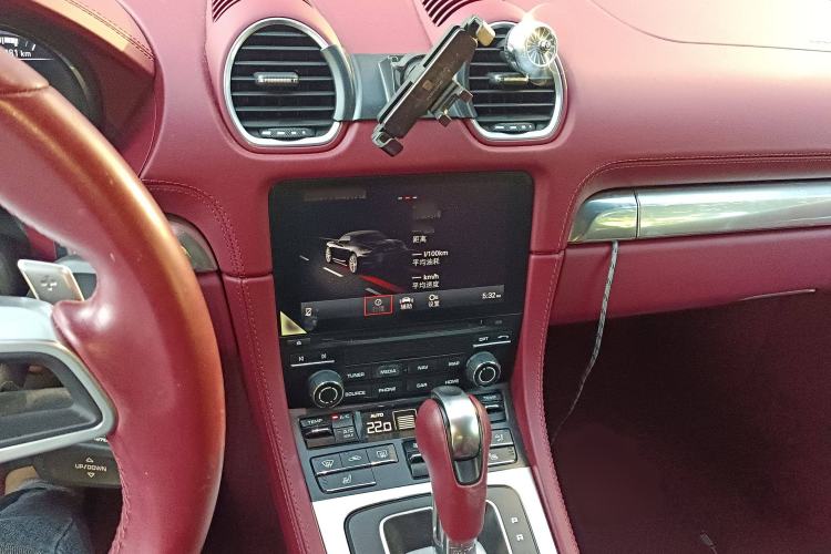 Used Porsche 718 2022 Boxster 2.0T Audio And AC Panel