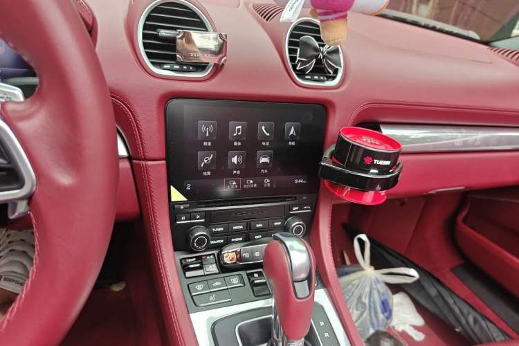Used Porsche 718 2022 Boxster 2.0T Audio And AC Panel