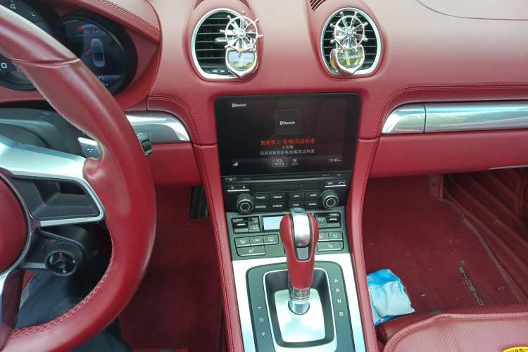 Used Porsche 718 2022 Boxster 2.0T Audio And AC Panel