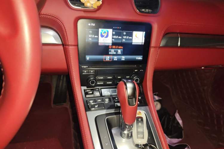 Used Porsche 718 2022 Boxster 2.0T Audio And AC Panel