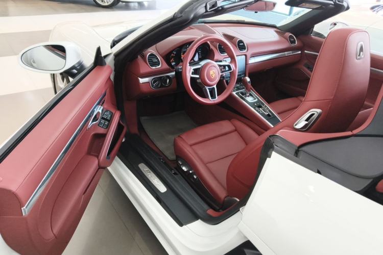 Used Porsche 718 2022 Boxster 2.0T Driver Seat