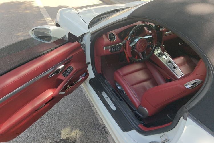 Used Porsche 718 2022 Boxster 2.0T Driver Seat