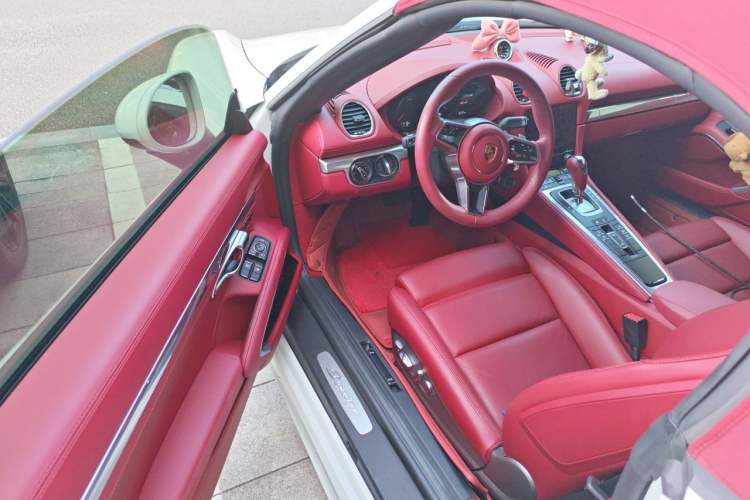 Used Porsche 718 2022 Boxster 2.0T Driver Seat