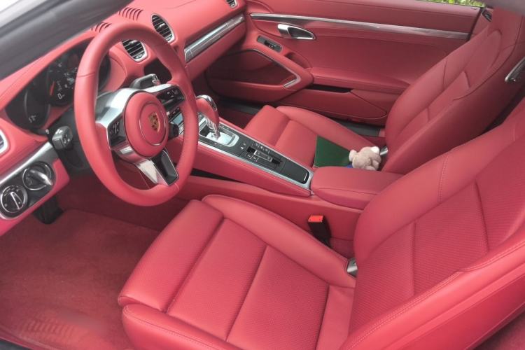 Used Porsche 718 2022 Boxster 2.0T Driver Seat