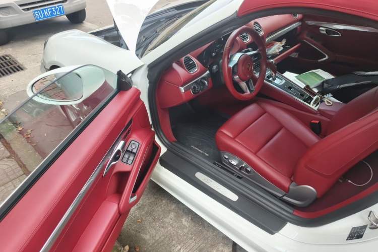 Used Porsche 718 2022 Boxster 2.0T Driver Seat