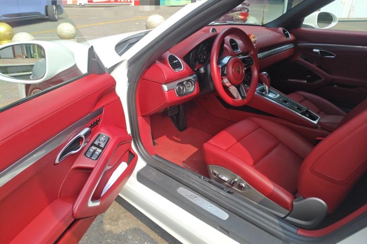 Used Porsche 718 2022 Boxster 2.0T Driver Seat