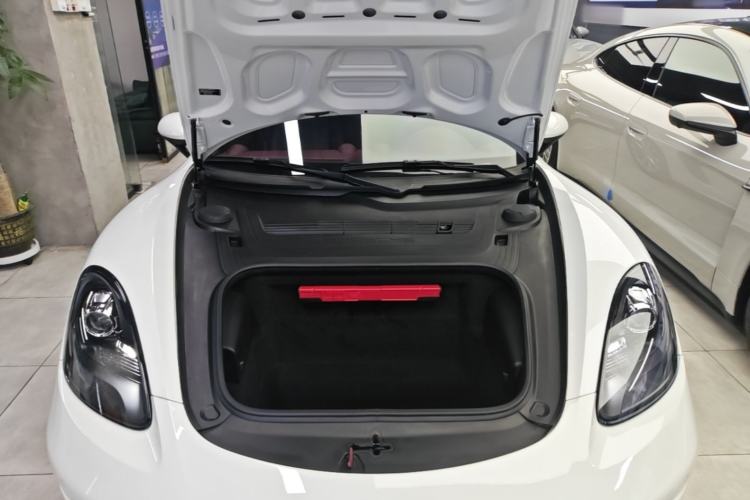 Used Porsche 718 2022 Boxster 2.0T Engine Bay