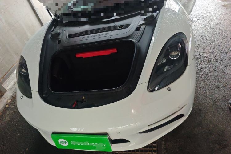 Used Porsche 718 2022 Boxster 2.0T Engine Bay