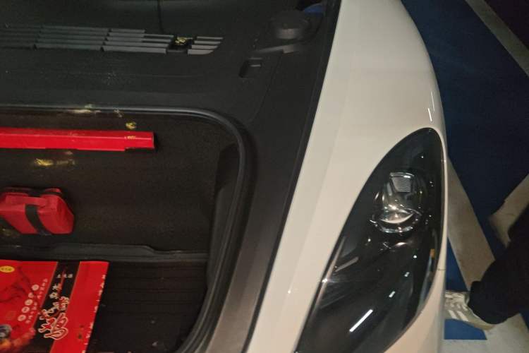 Used Porsche 718 2022 Boxster 2.0T Engine Bay Left