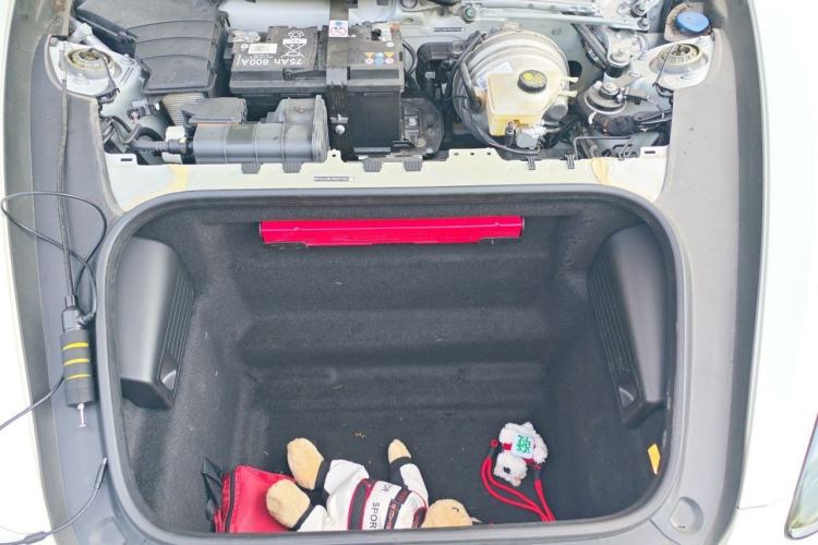 Used Porsche 718 2022 Boxster 2.0T Engine Bay