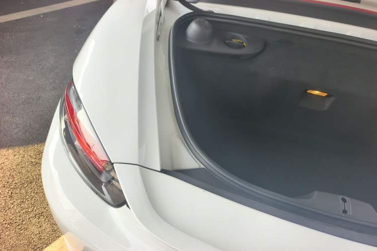 Used Porsche 718 2022 Boxster 2.0T Engine Bay Right