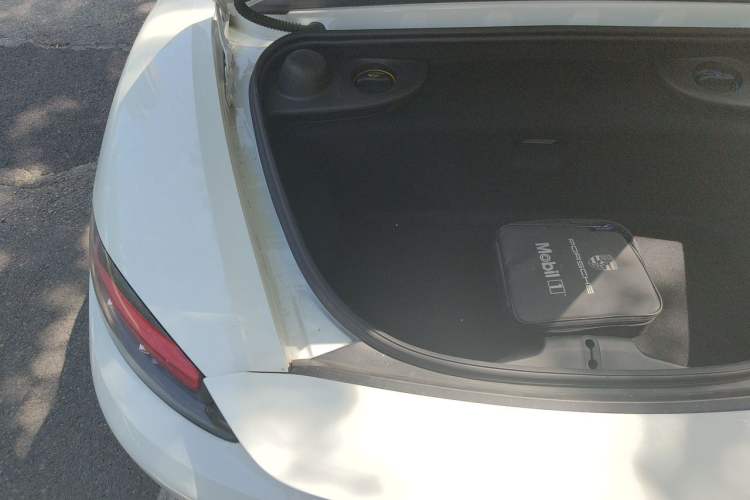 Used Porsche 718 2022 Boxster 2.0T Engine Bay Right