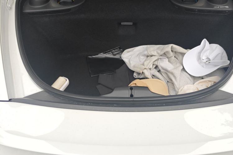 Used Porsche 718 2022 Boxster 2.0T Engine Bay