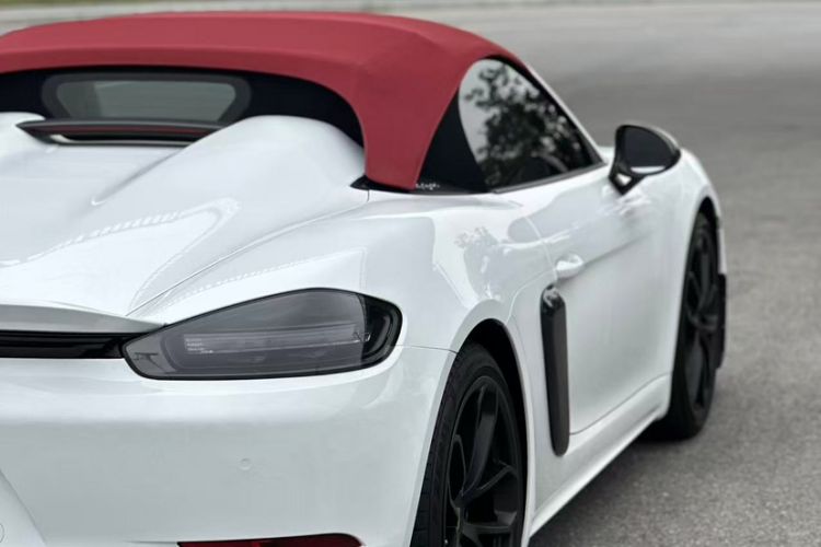 Used Porsche 718 2022 Spyder 2.0T Exterior 1