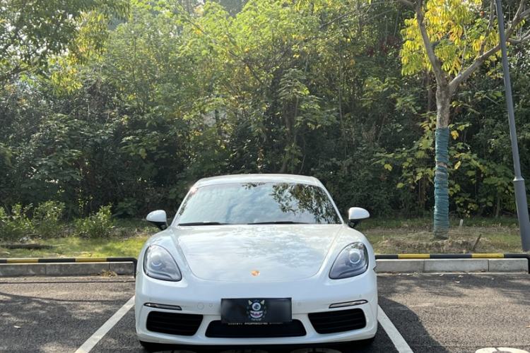 Used Porsche 718 2022 Cayman 2.0T Exterior 1