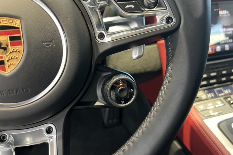 Used Porsche 718 2022 Spyder 2.0T Exterior 2