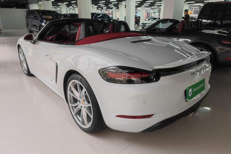 Used Porsche 718 2022 Boxster 2.0T Exterior 3