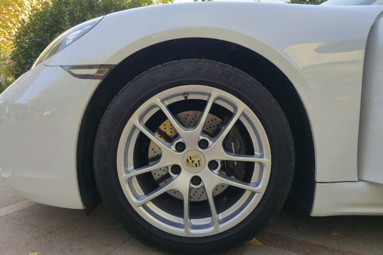 Used Porsche 718 2022 Cayman 2.0T Exterior 3