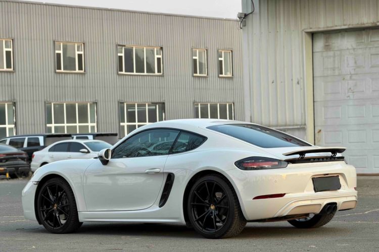 Used Porsche 718 2022 Cayman 2.0T Exterior 3