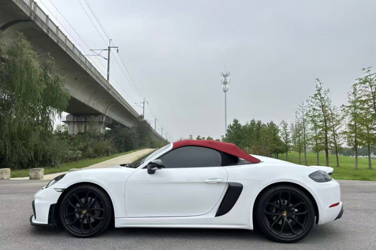 Used Porsche 718 2022 Spyder 2.0T Exterior 5