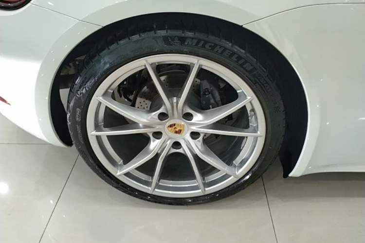 Used Porsche 718 2022 Boxster 2.0T Exterior 5