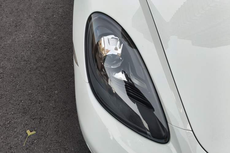 Used Porsche 718 2022 Cayman 2.0T Exterior 6