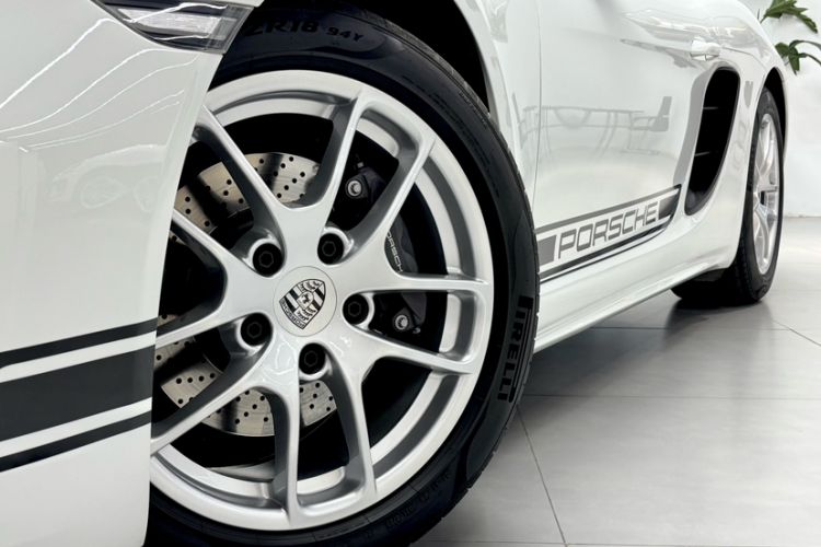 Used Porsche 718 2022 Boxster 2.0T Exterior 6
