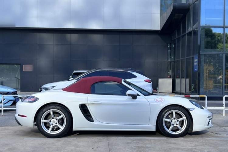 Used Porsche 718 2022 Boxster 2.0T Exterior 7