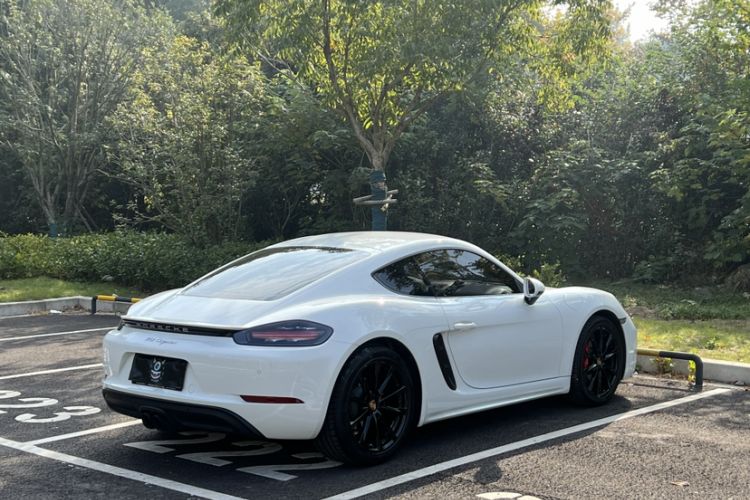 Used Porsche 718 2022 Cayman 2.0T Exterior 8