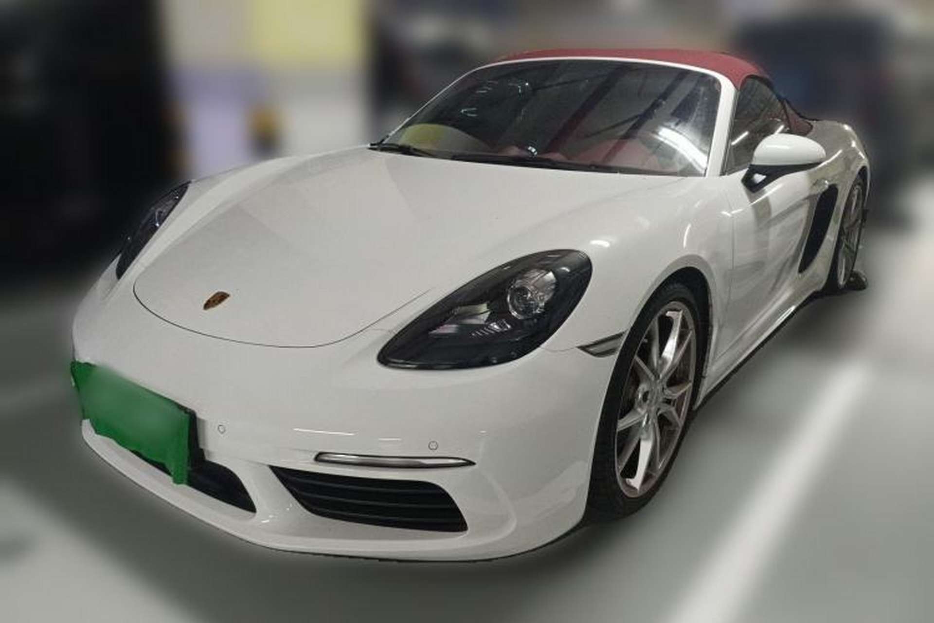 Used Porsche 718 2022 Boxster 2.0T Front Left 45 Deg