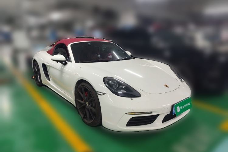 Used Porsche 718 2022 Boxster 2.0T Front Right 45 Deg
