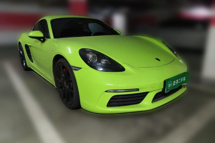 Used Porsche 718 2022 Cayman 2.0T Front Right 45 Deg