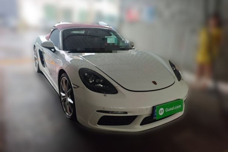 Used Porsche 718 2022 Boxster 2.0T Front Right 45 Deg