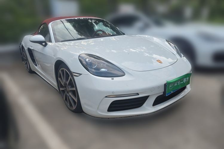 Used Porsche 718 2022 Boxster 2.0T Front Right 45 Deg