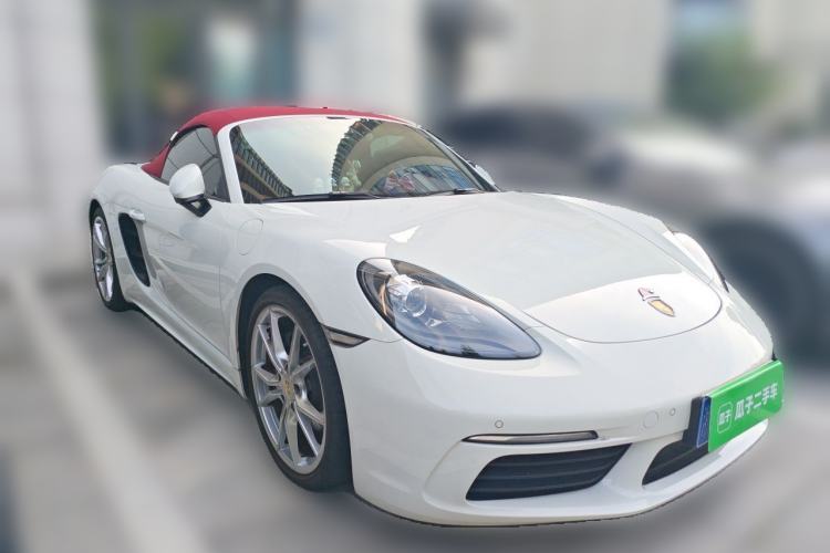 Used Porsche 718 2022 Boxster 2.0T Front Right 45 Deg
