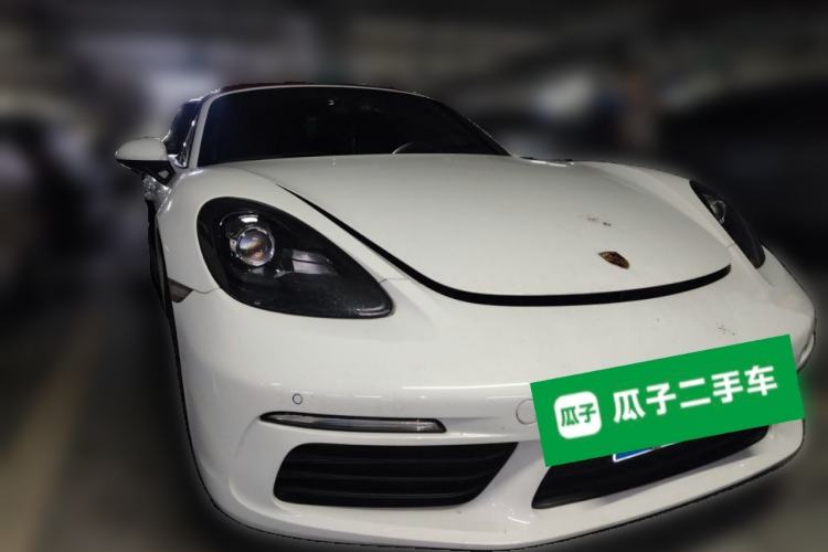 Used Porsche 718 2022 Boxster 2.0T Front Right 45 Deg